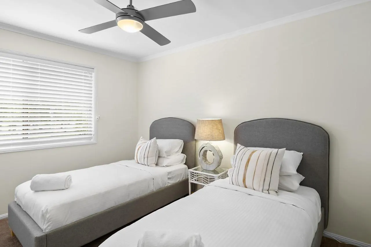 Regency 3 Bedroom Central Town House Mooloolaba