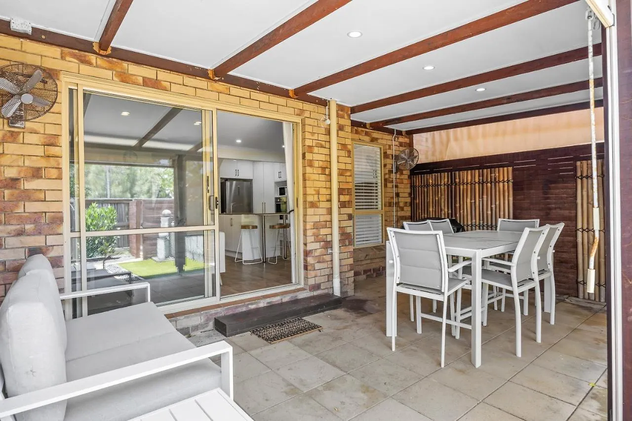 Regency 3 Bedroom Central Town House Mooloolaba Austrálie